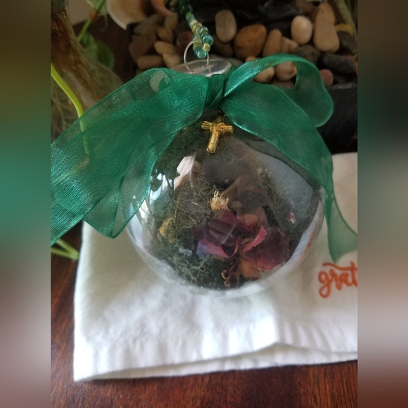 New! Witch Ball with Vintage Green Glass Beads - Picture 5 of 5